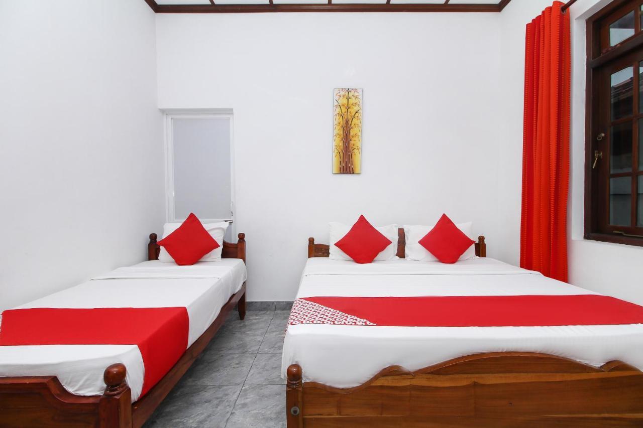 Leo'S Home Stay Dehiwala-Mount Lavinia Ngoại thất bức ảnh